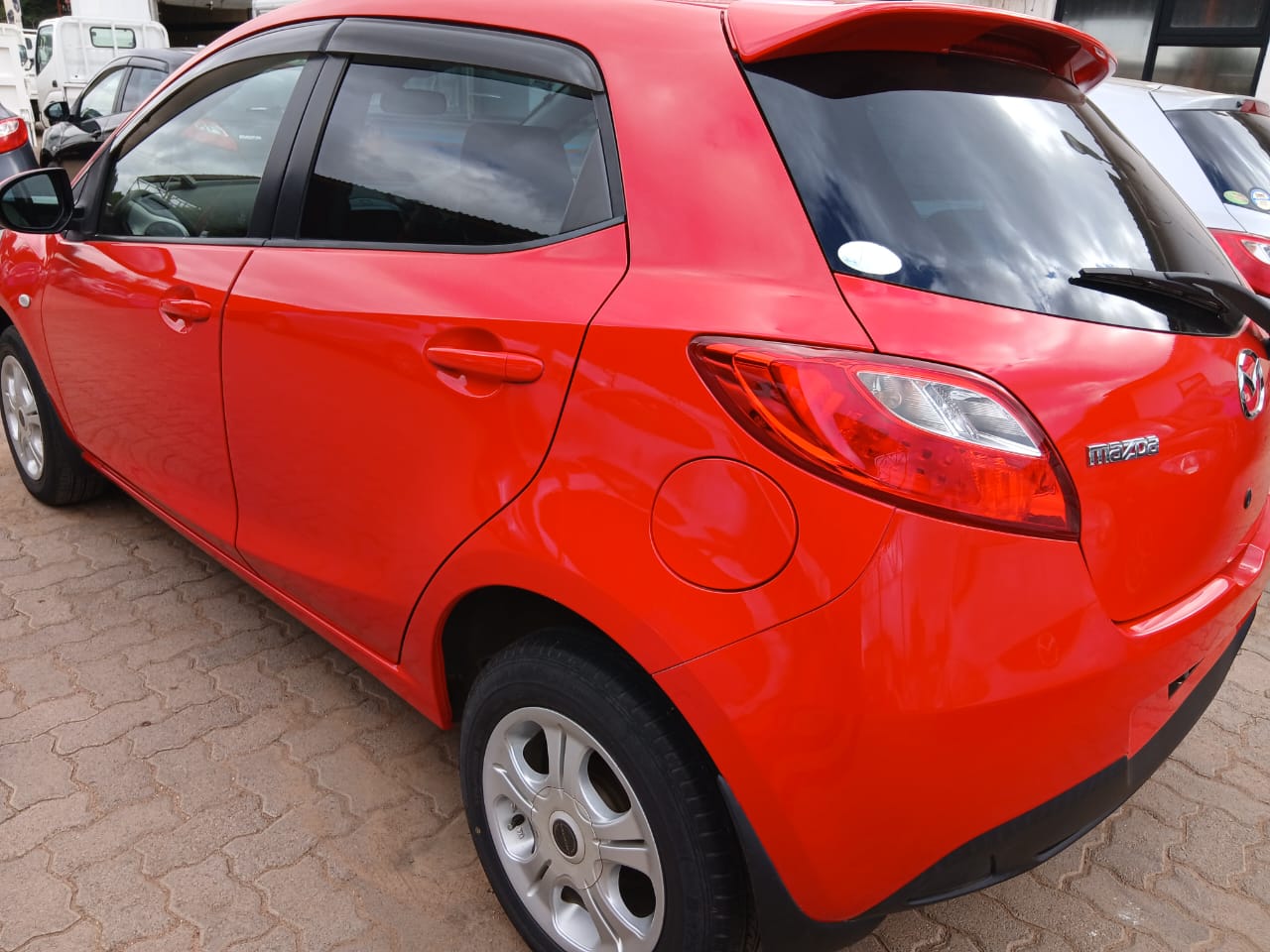 MAZDA DEMIO